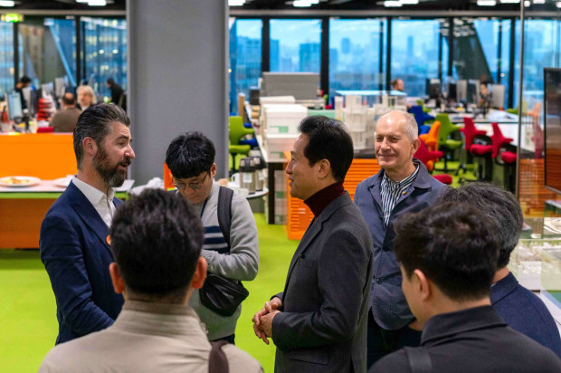 Mayor of Seoul, Oh Se-hoon visits RSHP